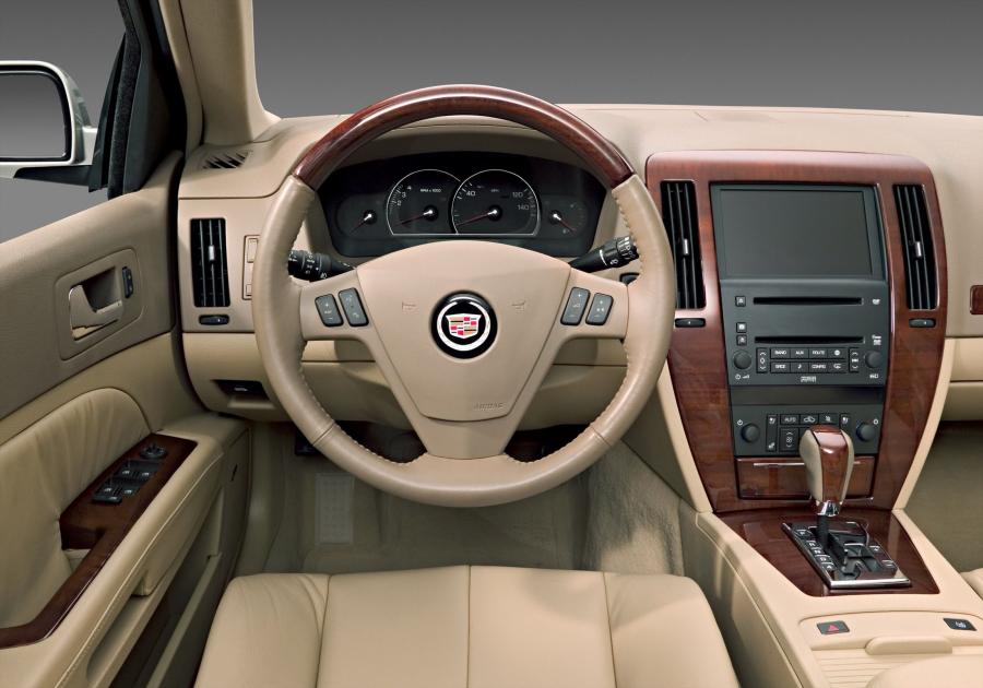  Cadillac STS 2005 года  (фото 47 из 95)